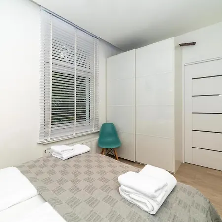 Apartment Blue House - Cosy Veranda By Oneapartments