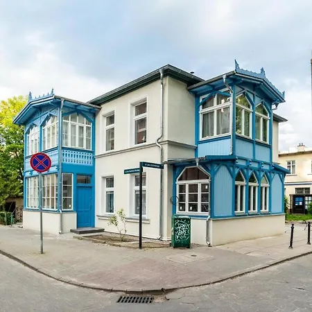 Apartment Blue House - Cosy Veranda By Oneapartments *
